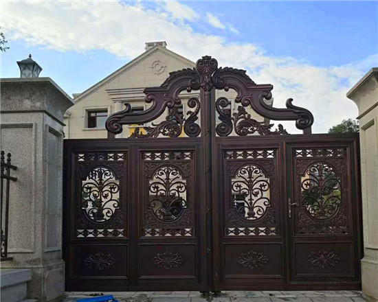 Aluminum Gate